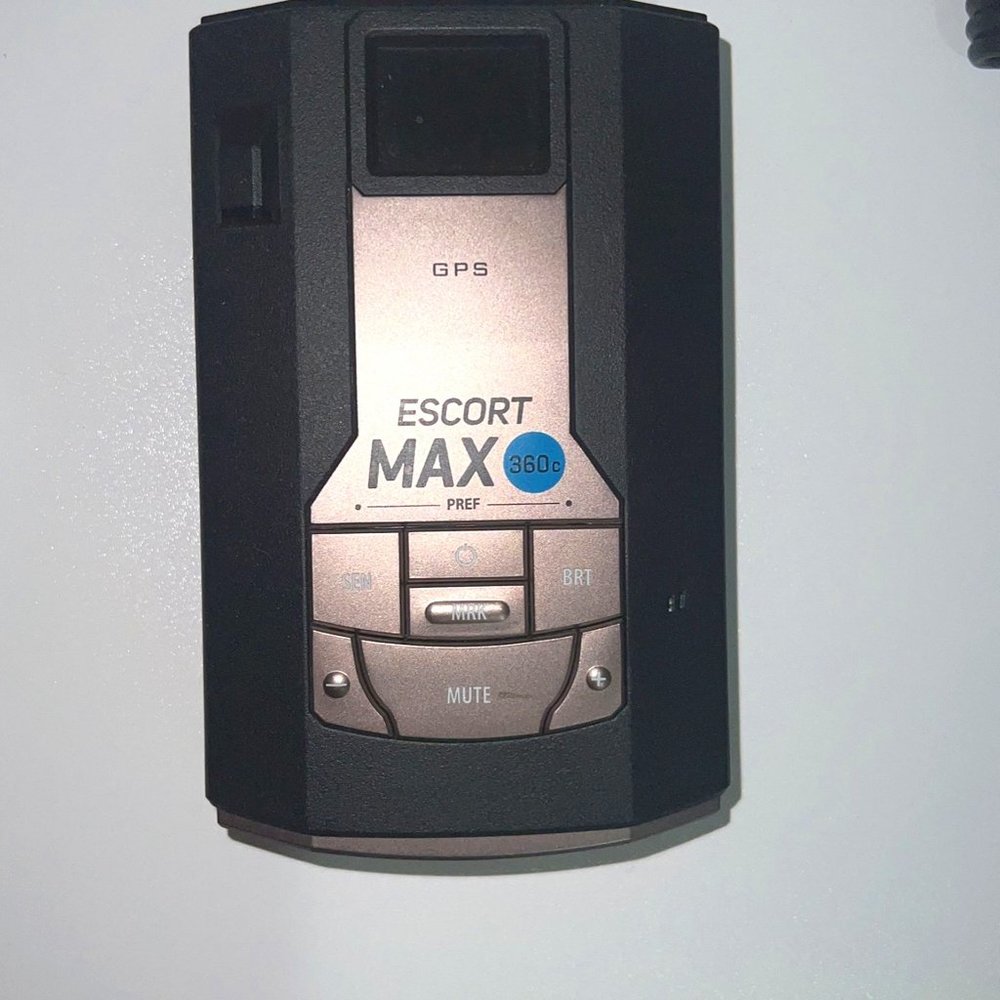 98% NEW !! Escort Max 360